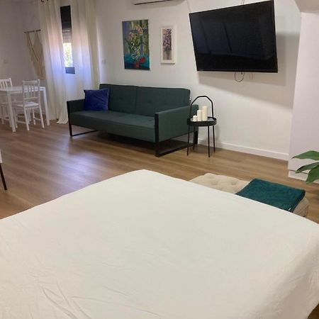Shamaka'S Appartement Kefar Hananya Buitenkant foto