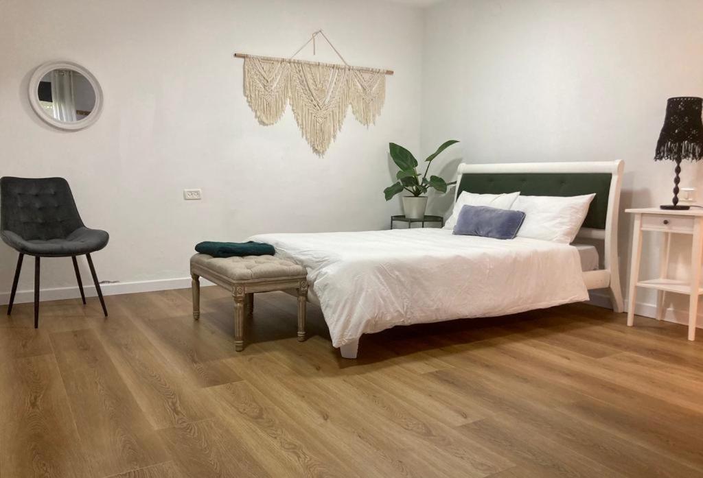 Shamaka'S Appartement Kefar Hananya Buitenkant foto